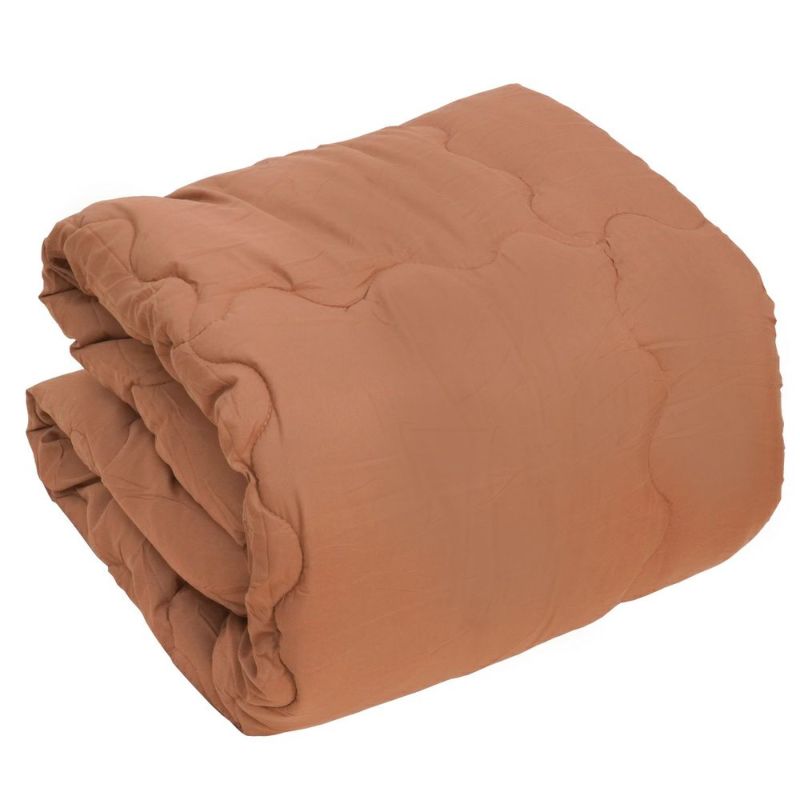 人気のシンサレートを使用した暖かい掛け布団のセミダブルサイズ ブラウン